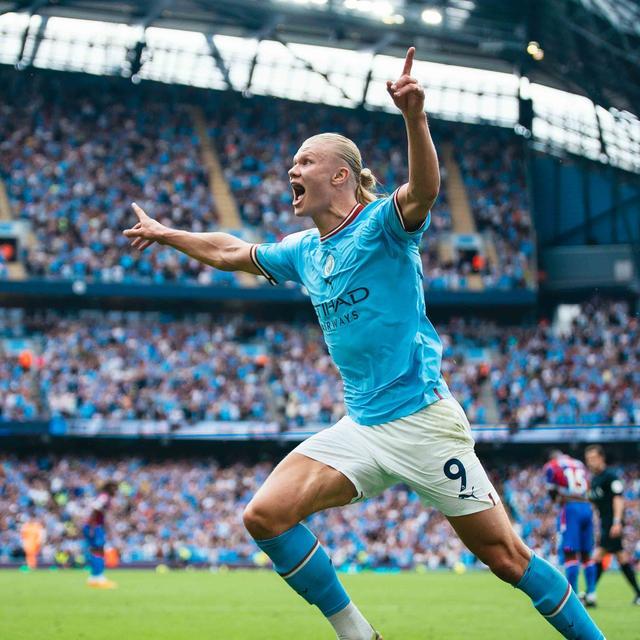 滑雪世界杯卡尔加里站：中国选手张可欣和武绍桐摘银