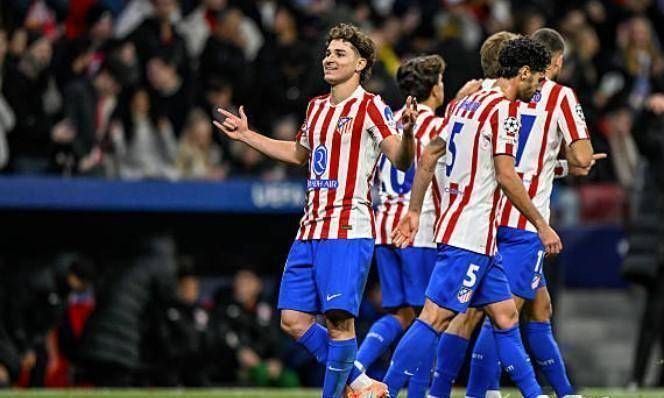 每体：巴萨将在周一前往沙特，阿劳霍可能会随队