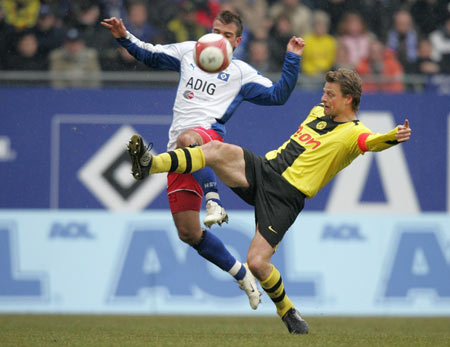 微笑刺客：舆论对乔丹和詹姆斯搞双标！不理解现在还有人吹乔丹！